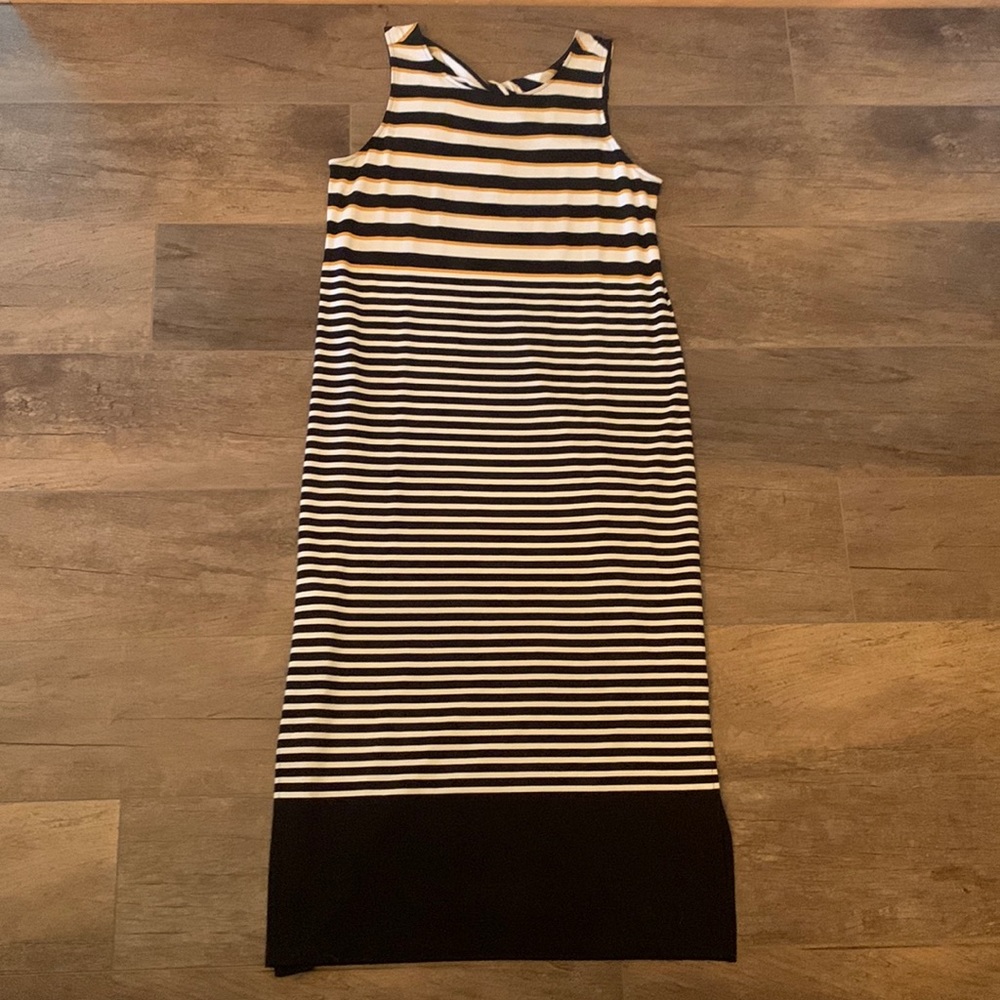 Loft Sleeveless Maxi Dress - Medium